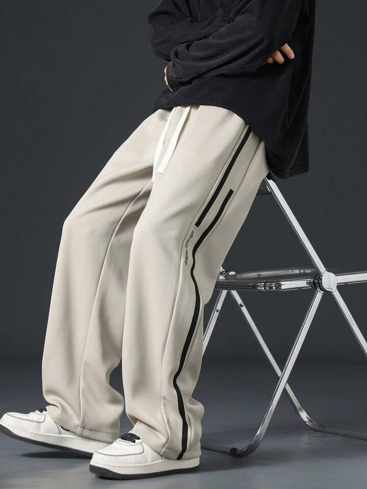 Casual Cream Trackpants – Everyday Comfort with a Sleek Look