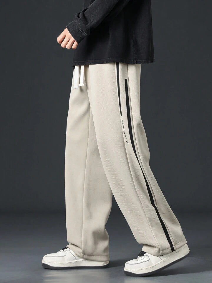 Casual Cream Trackpants – Everyday Comfort with a Sleek Look